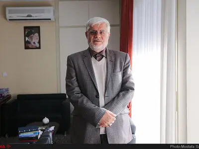 آفت بزرگ شوراها، پیشی گرفتن سیاست‌بازی بر سیاست ورزی است