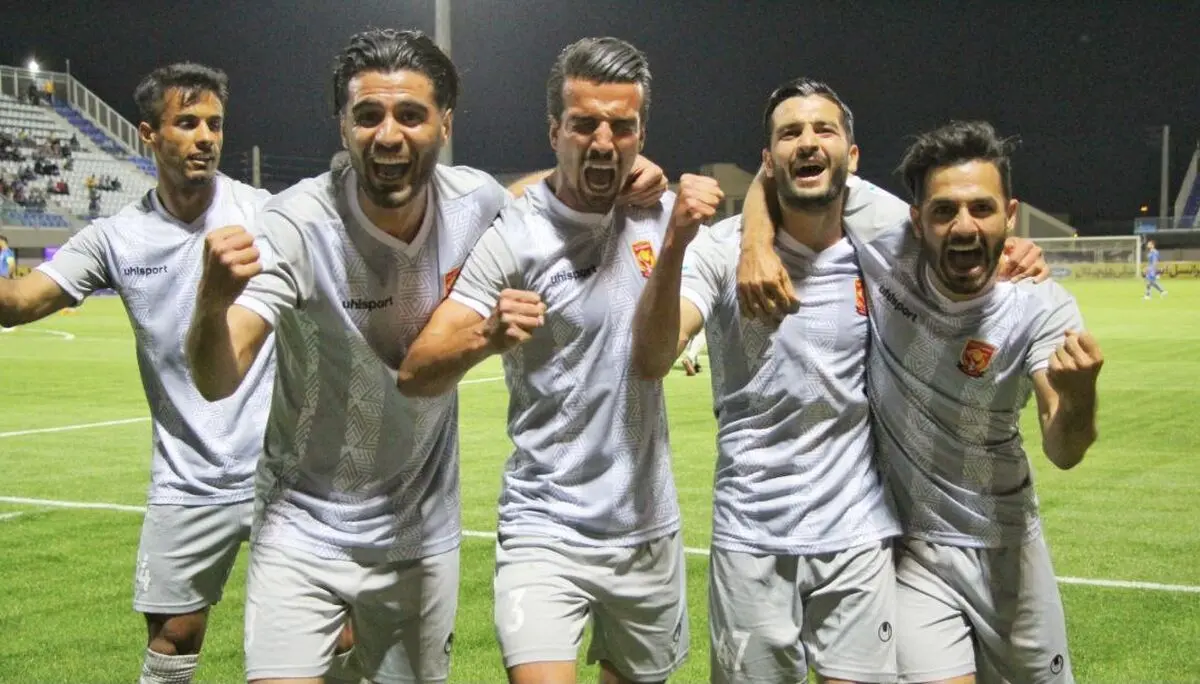 ویدیو: خلاصه بازی گل گهر سیرجان 3 - شهرخودرو 3
