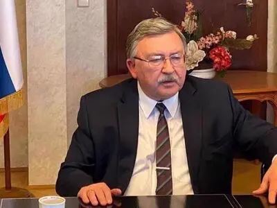أوليانوف: مفاوضات إيران وأميركا النووية تكتسب زخما متصاعدا
