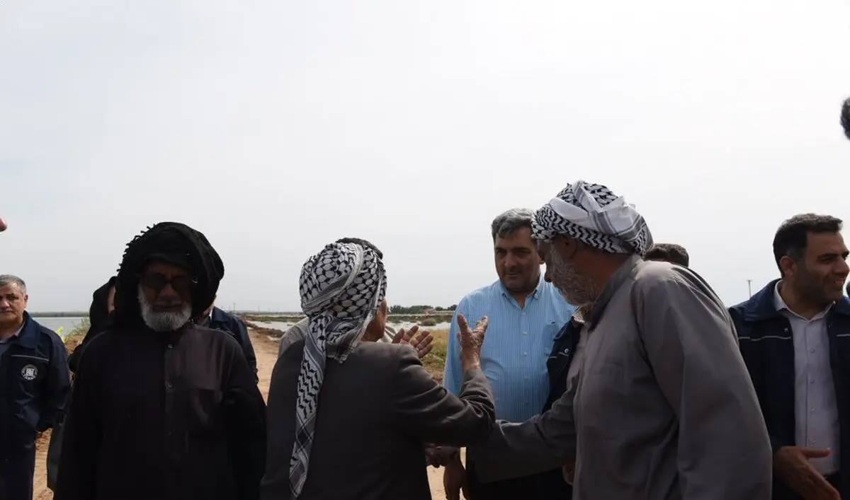 تمام مناطق شهرداری تهران در سیل اخیر خوزستان پای کار آمدند