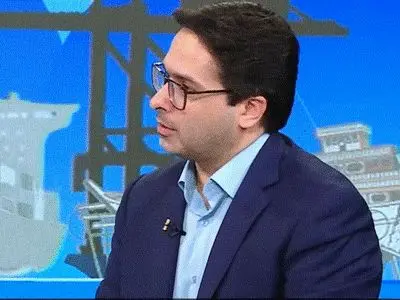  تغییر قوانین و مقررات برای تسهیل مسیر صادراتی فولادسازان؛ اقدامی اجتناب‌ناپذیر است