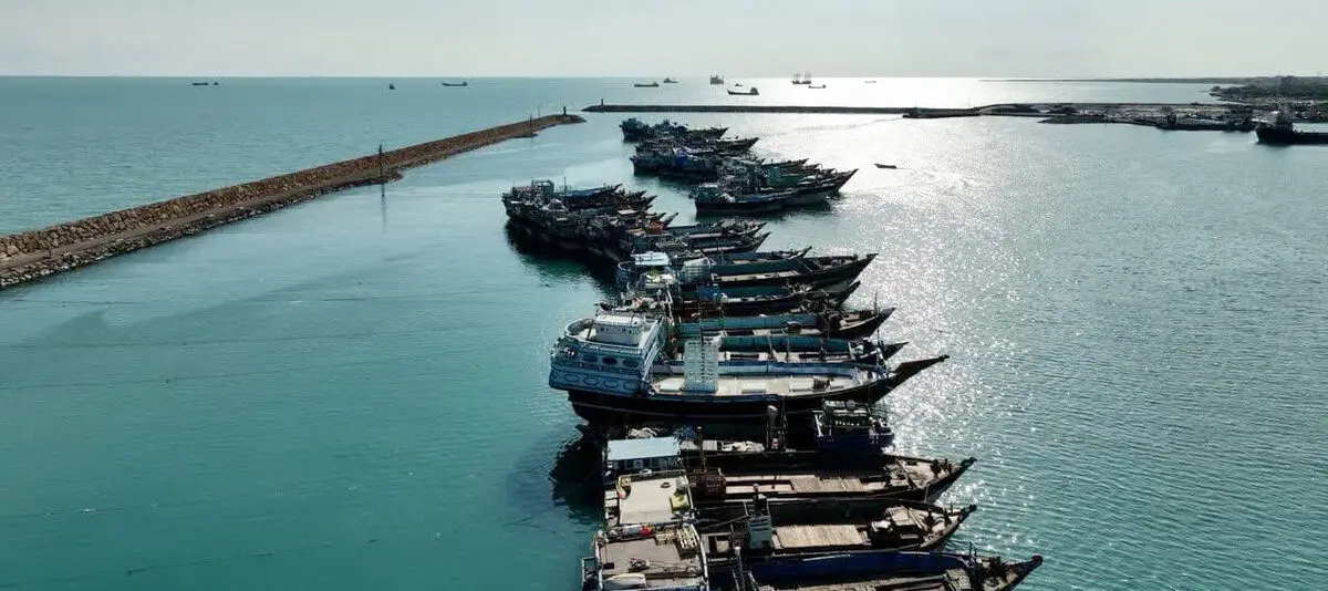 بیش از 100 فروند موتور لنج سنتی در بنادر غرب استان آزمایش و بازرسی شدند