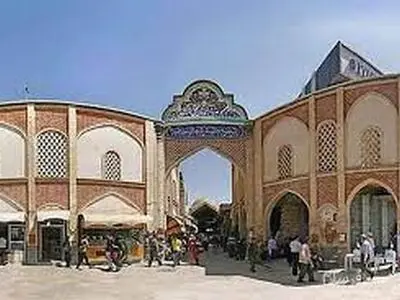 جسم خسته بازار تاریخی اراک / نبود اعتبارات کافی عمده مشکلات بازار/ 40 درصد مالکیت بازار در اختیار اوقاف است