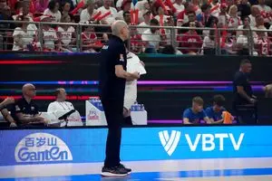 پیاتزا: بازی سختی مقابل فرانسه داریم