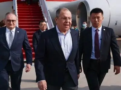 لاوروف وارد پکن شد