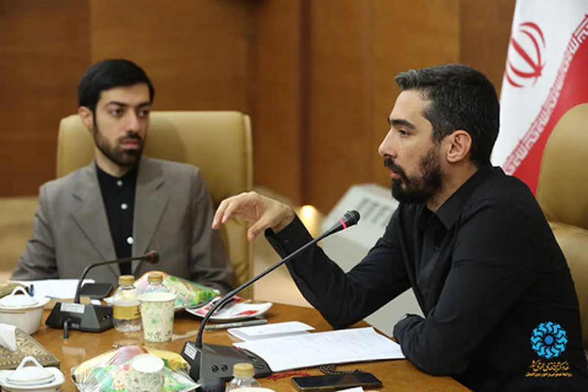 دیدار دبیرکل نهاد کتابخانه‌های عمومی کشور با اصحاب رسانه/ مسائل حوزه کتابخانه‌های عمومی باید به مسئله رسانه‌ها تبدیل شود