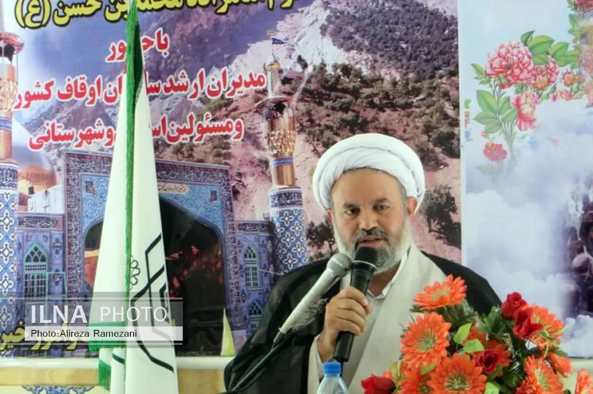 بقاع متبرکه امامزادگان کانون‌های ایمان هستند