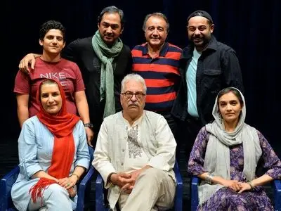 فهرست بازیگران نمایش هادی مرزبان تکمیل شد/میترا حجار در «آهسته با گل سرخ»