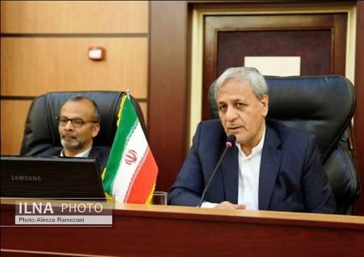 رویکرد دولت یازدهم حضور مردم در فعالیت های اقتصادی کشور است