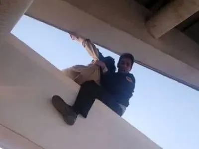 مامور فراجا جان یک دختر قزوینی را قبل از خودکشی نجات داد