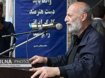 مزد تعیین شده نمی‌تواند مشکلات معیشتی جامعه کارگری و بازنشستگی را حل کند