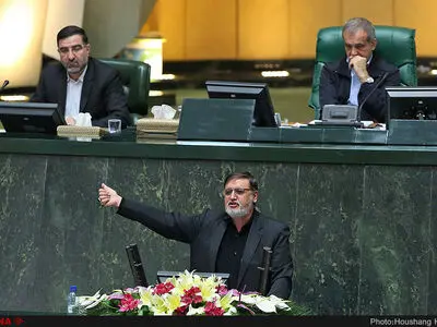 اوبامای مودب و ترامپ دیوانه سر و ته یک کرباس هستند