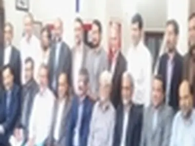 نشست صمیمی شهرداران و اعضای شوراهای اسلامی دو شهر کاشان و آران و بیدگل برگزار شد