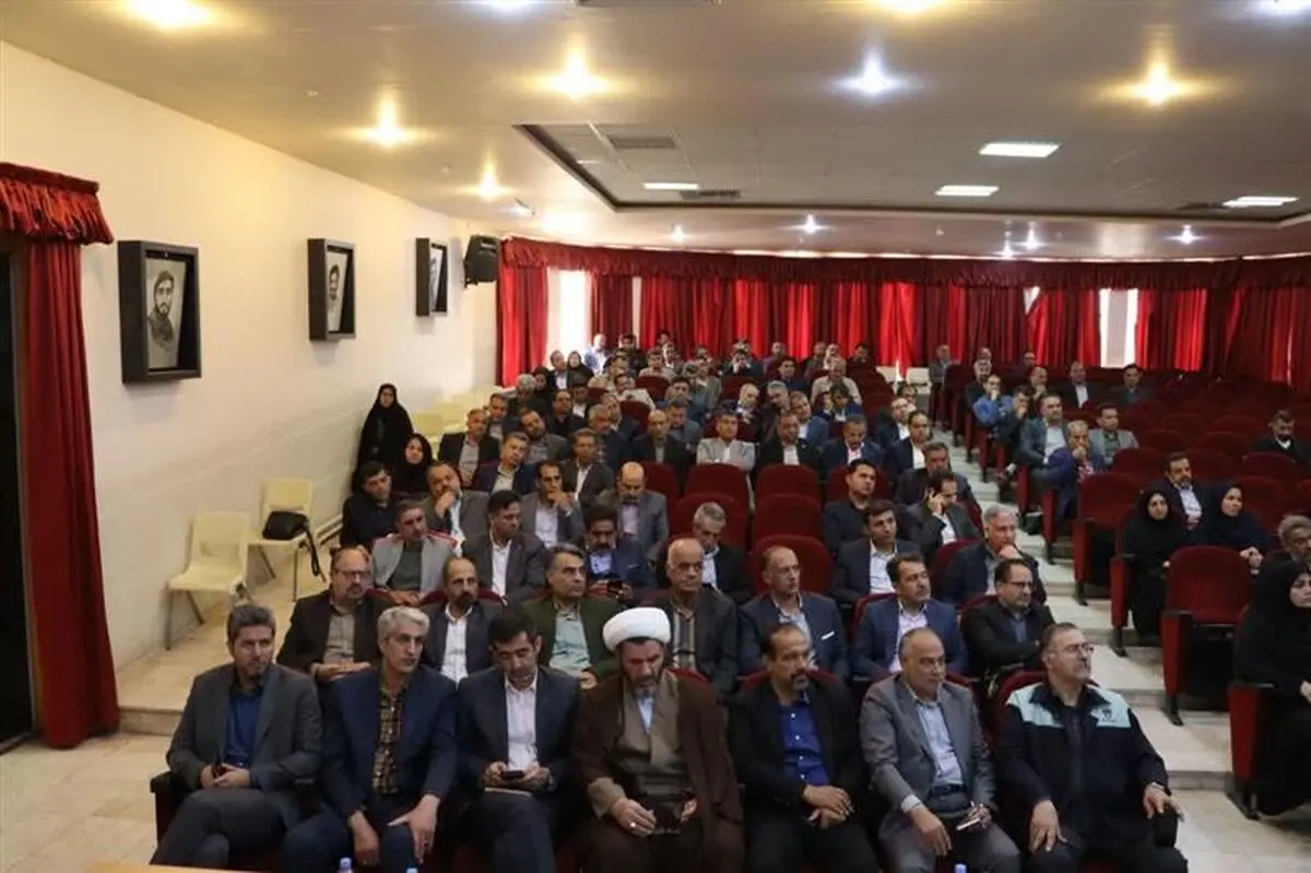 برگزاری جلسه شورای اداری شهرستان لنجان با حضور مدیر عامل ذوب‌آهن اصفهان