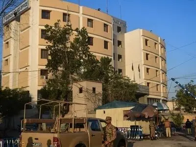 کشته شدن ۲ پلیس پاکستان در حمله ‌به شهر پیشاور