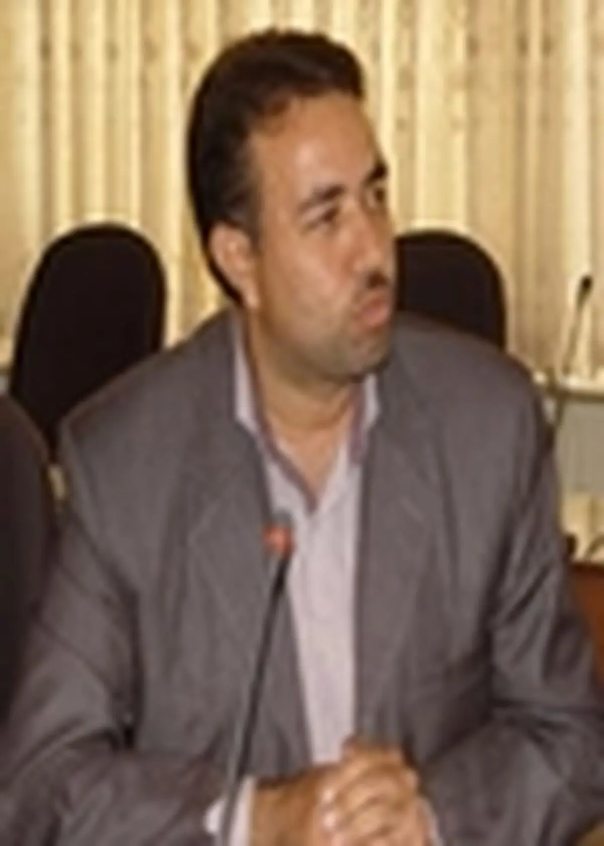 نیازمند تأسیس شرکت کارگزار بیمه وحضور دائمی کار‌شناس صندوق بیمه در چاراویماق هستیم