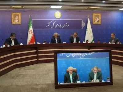 همه دستگاه‌های اجرایی خدمت به ایثارگران را در صدر اولویت‌های کاری خود قرار دهند