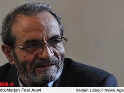 گروه‌های بی‌شناسنامه تندرو در برابر قانون ایستادگی می‌کنند