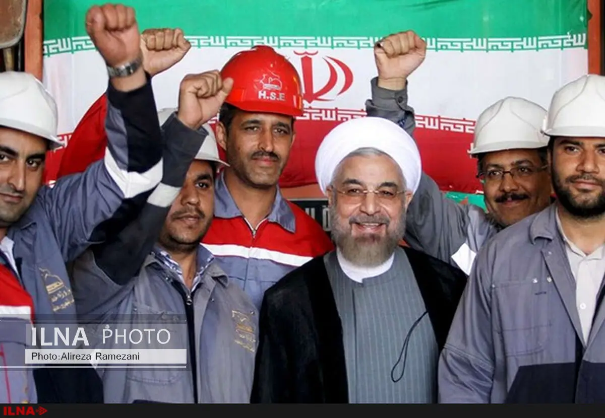 شعرخوانی کارگران برای رییس جمهور