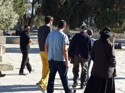 توتر یسود المسجد الأقصى عقب رفع العلم الاسرائیلی