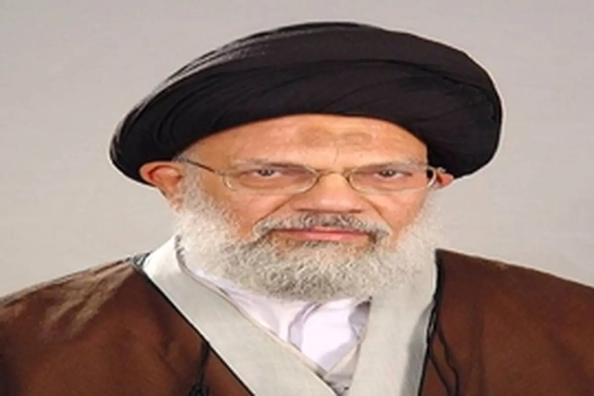 همه مسلمانان با درک شرایط ید واحد باشند