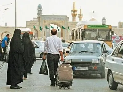 پیش‌بینی حدود ۳ هزار جای پارک برای زائران مشهد در نوروز ۱۴۰۴