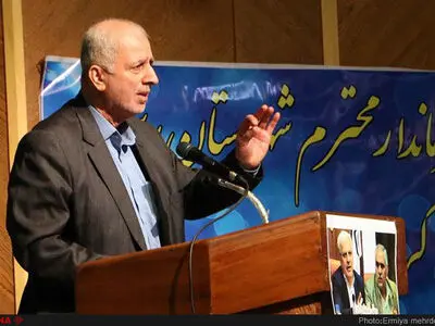 دولت عادت کرده مقصر مشکلات اقتصادی را مزد کارگران معرفی کند/ در فقدان بازرسی‌ها کارفرمایان همان میزان ناچیز افزایش حداقل مزد را اجرا نمی‌کنند