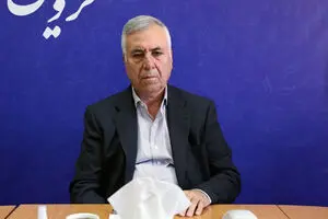 بیماران بیمارستان روانی 22 بهمن را در راهروها می‌خوابانند