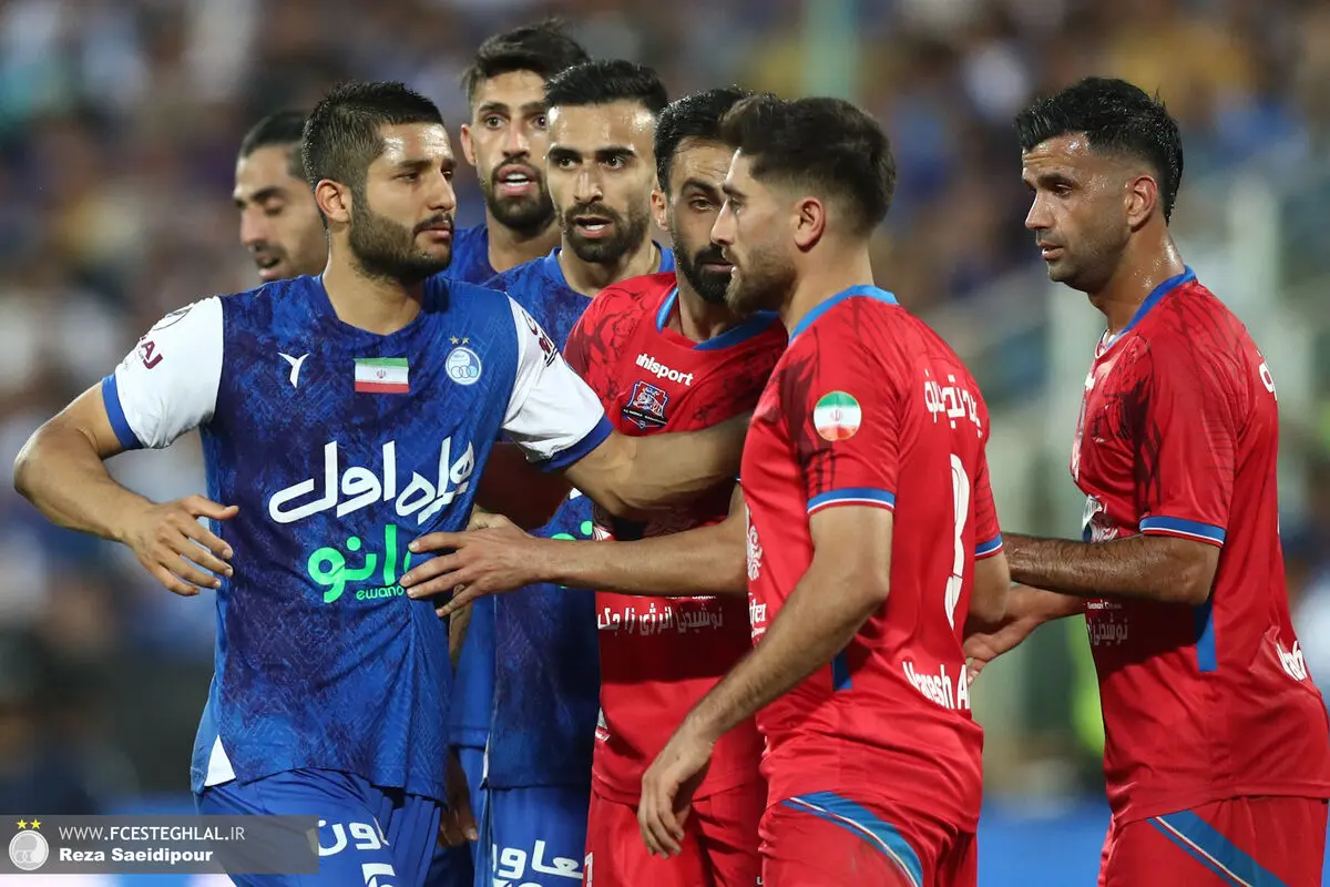 غلامی: برخی بازیکنانمان از استرس کم خواب شده اند
