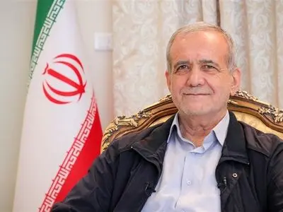 تبریک رئیس‌جمهور پزشکیان به قهرمانان کشتی فرنگی جهان