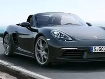 از پیرزن پورشه‌سوار تا ۲۵۰ کارتن‌خواب میلیاردر