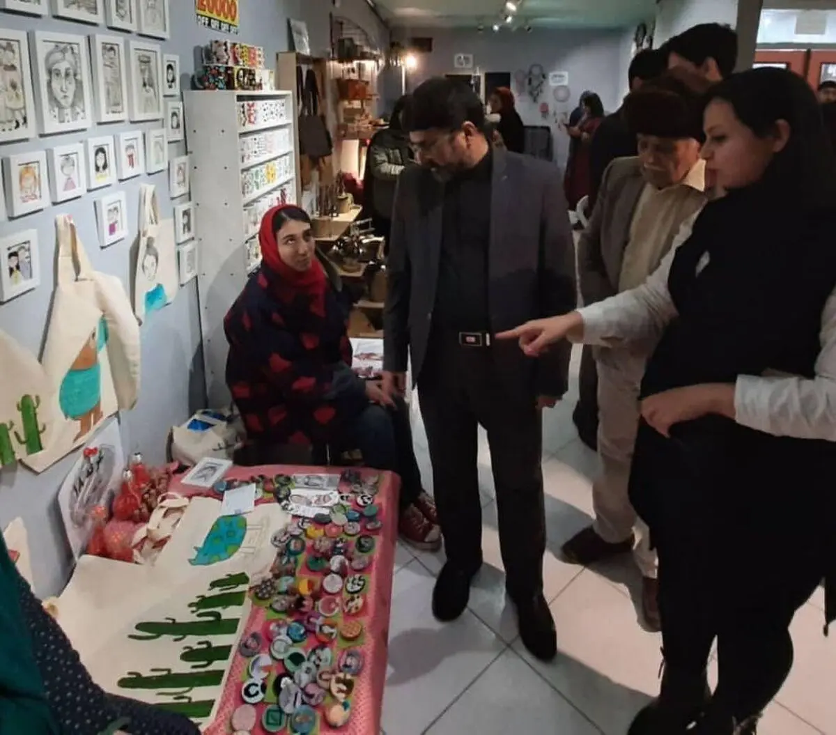 نمایشگاه صنایع دستی سریالی خراسان در مشهد افتتاح شد