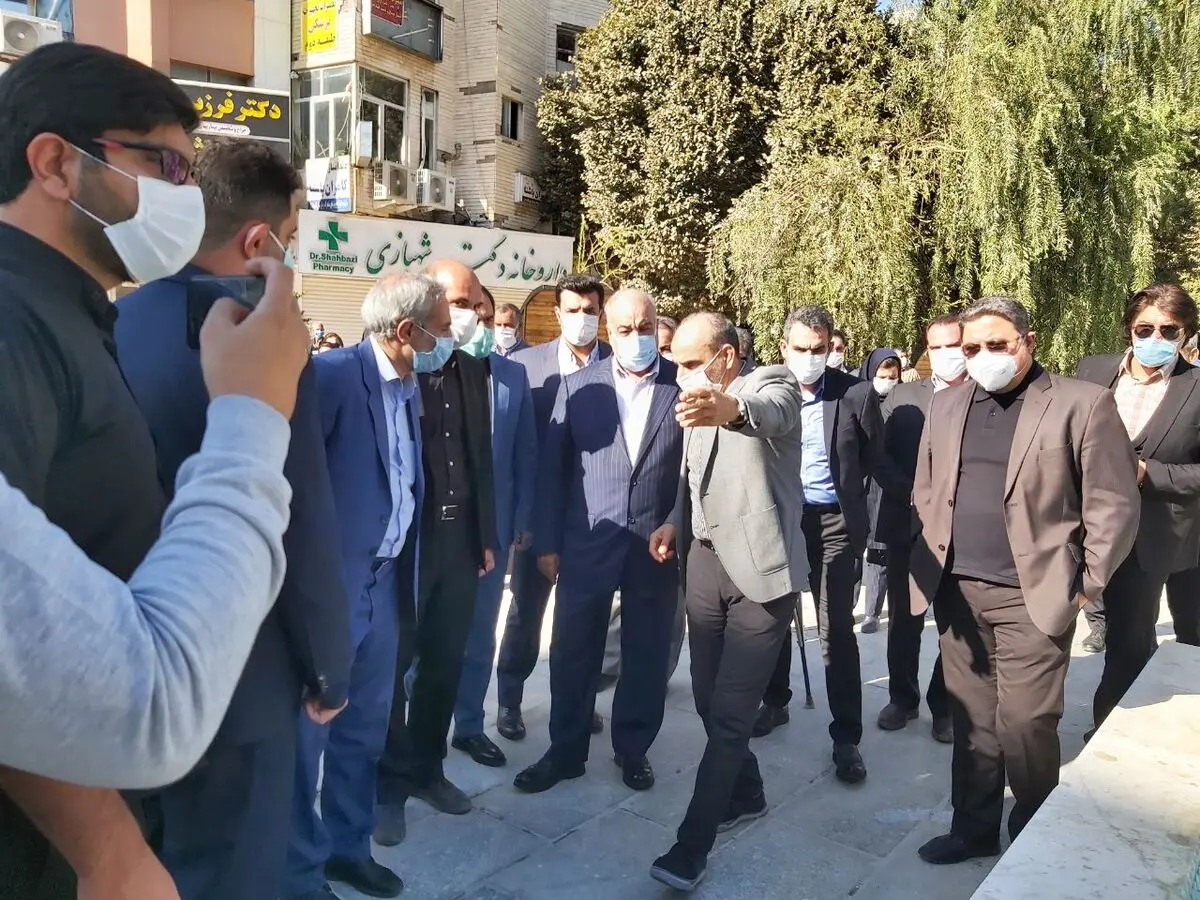 نهضت آسفالت در سطح شهر کرمانشاه انجام شده است