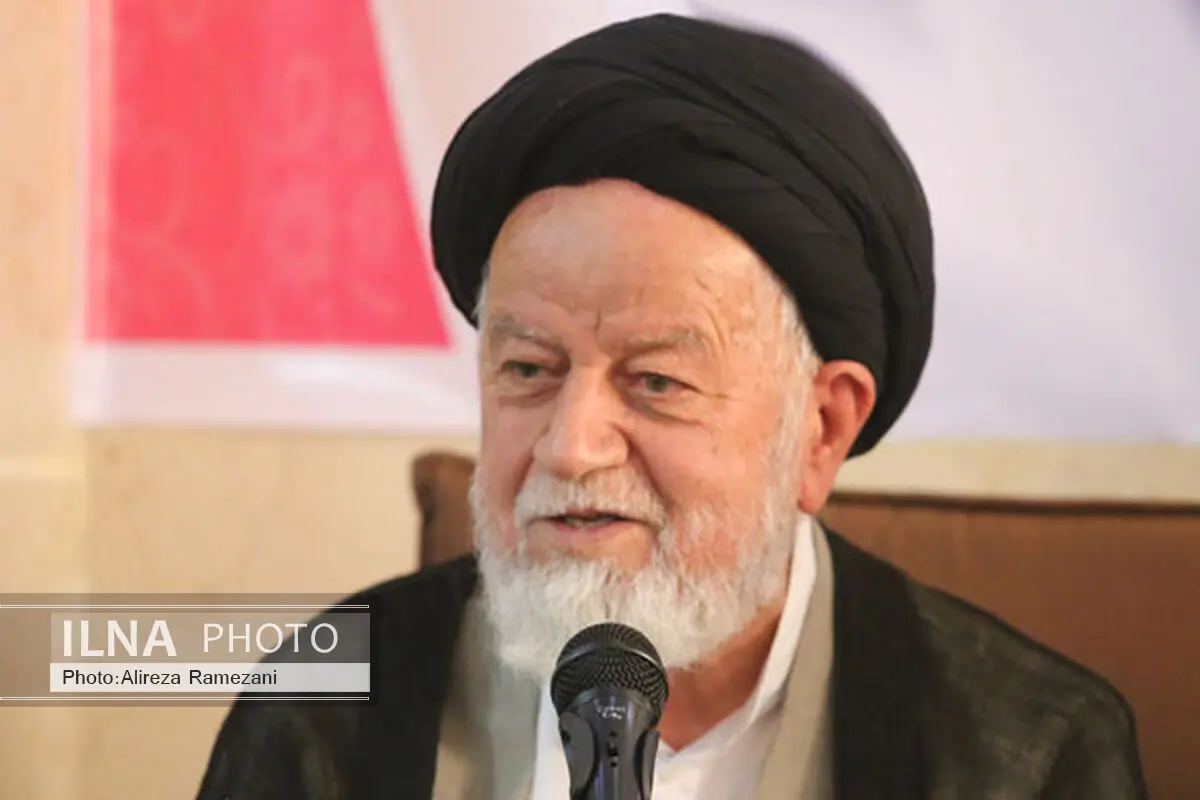 مسئولان شرایط زندگی را برای مردم تسهیل کنند