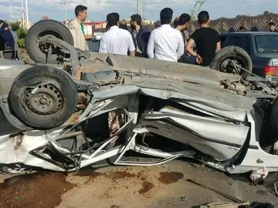 یک کشته و 2 مصدوم در پی واژگونی پراید در خروجی شهر اراک