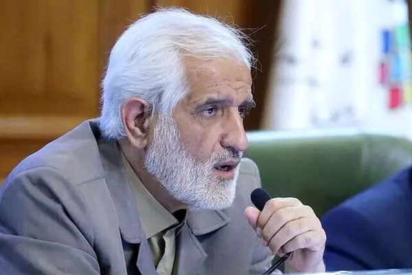 اسنپ و تپسی، غیرقابل کنترل شده‌اند/ لزوم تشکیل قرارگاه تاکسیرانی برای نظارت بر مسافرکشی در تهران