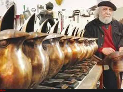 انتقال آثار طاها بهبهانی به باغ موزه‌ شخصی‌اش 