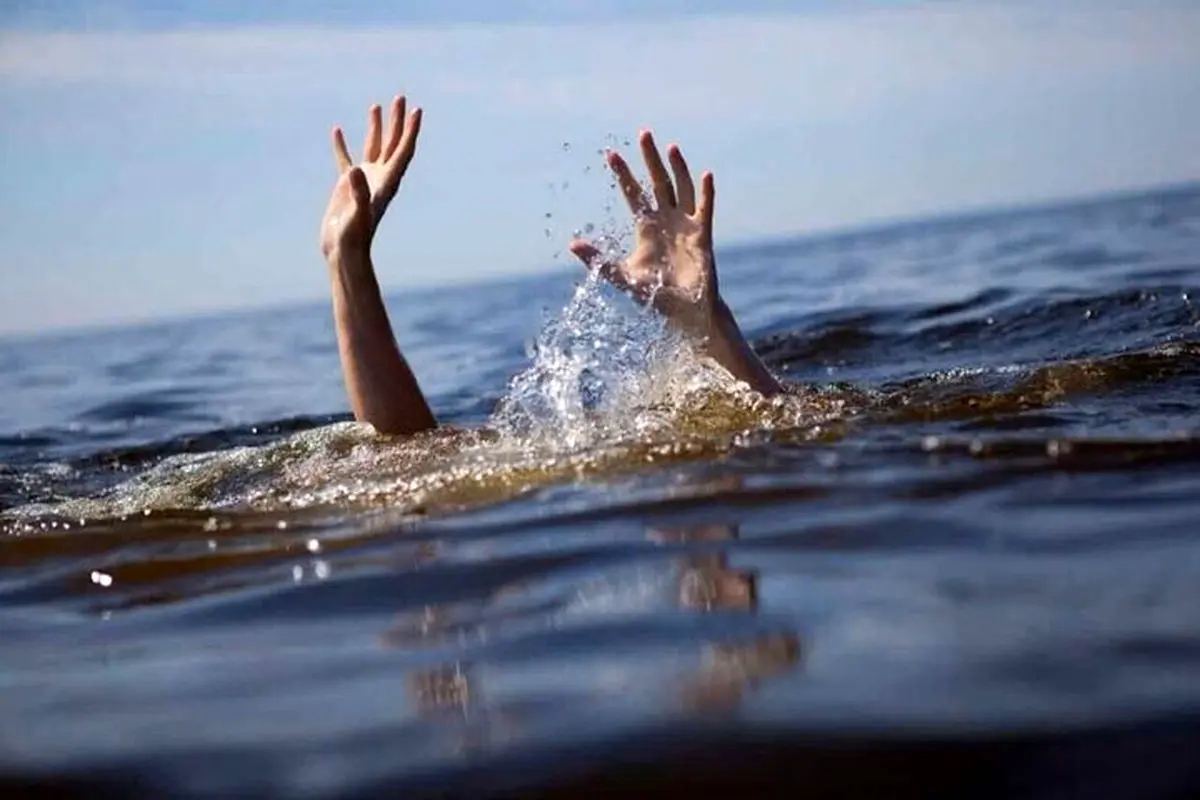 ۴ نفر از غرق‌شدگی در زاینده‌رود نجات یافتند؛ ۷۰ تیم پایش در محور رودخانه