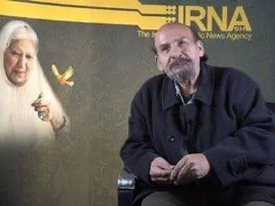 محمدرضا داوودنژاد: ۵۰ سال است مستاجرم /در هفتاد سالگی با موتور رفت و آمد می‌کنم