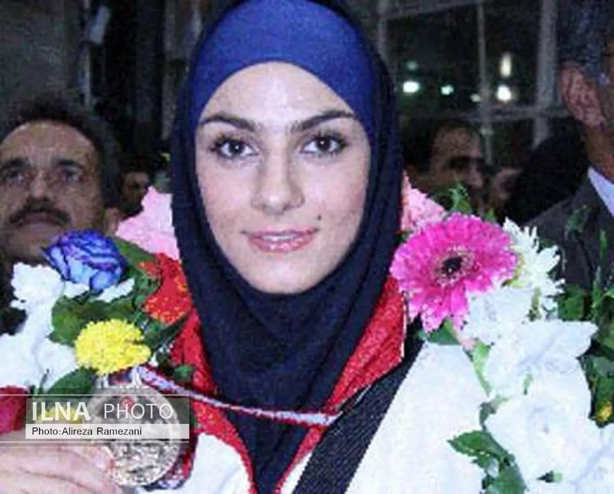 مریم هاشمی تفوز بالمیدالیة الفضیة فی بطولة العالم للووشو