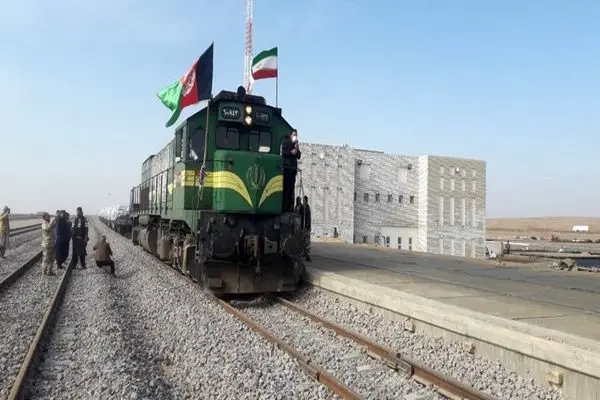 اتمام عملیات تکمیلی راه آهن خواف-هرات تا پایان شهریورماه