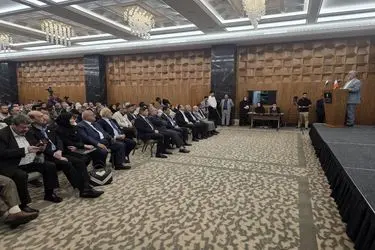 معرفی ظرفیت های گردشگری غیرزیارتی ایران در عراق ضروری است