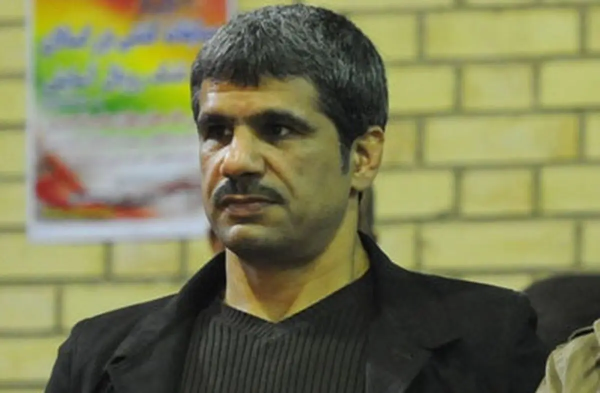با اکبرفلاح در آکادمی کشتی کارگران و عشق دور و نزدیک او