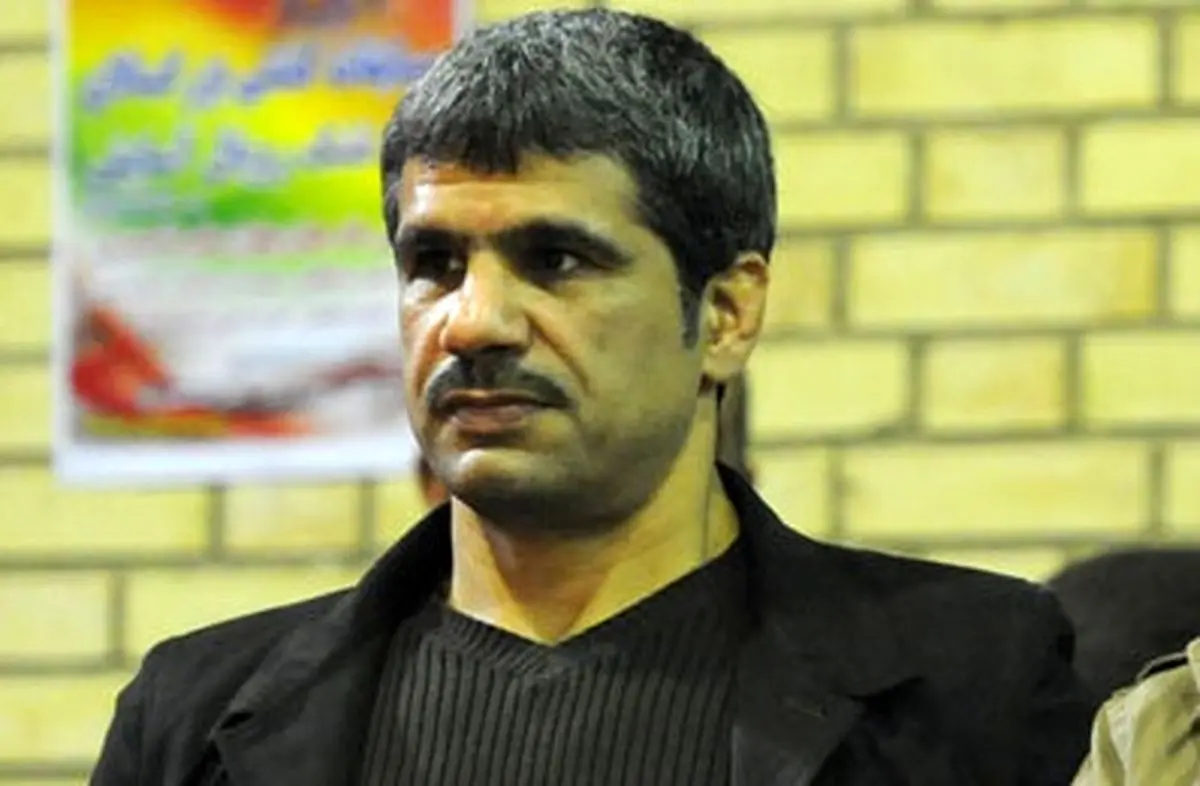 با اکبرفلاح در آکادمی کشتی کارگران و عشق دور و نزدیک او