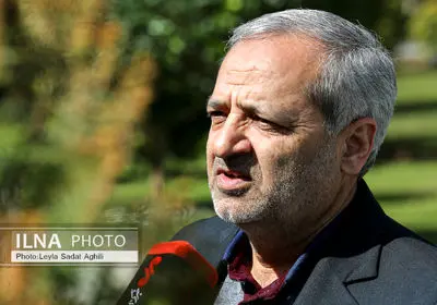 ادعای سهم کمتر مدارس دولتی در کنکور را قبول ندارم/ تنها ۲ نفر از مدارس غیردولتی رتبه‌ زیر ۱۰ کسب کرده‌اند
