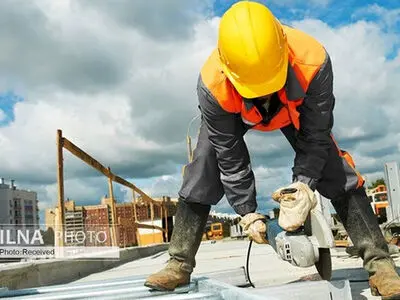 بازهم افزایش حقوق برای خواص دولت! / کارگران دوباره جا می‌مانند؟