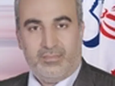 عدم مرزبندی با افراطیون به اصولگرایان ضربه می‌زند