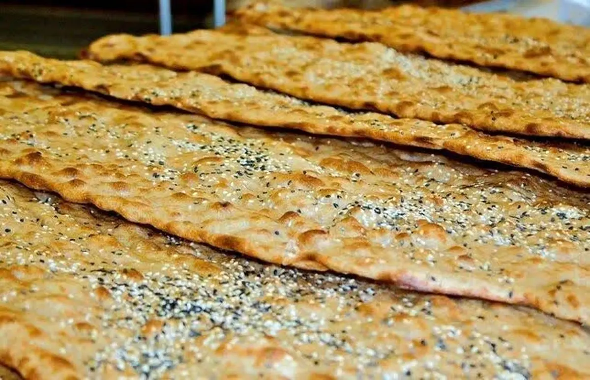 هیچ کمبودی در تامین نان وجود ندارد/فعالیت شبانه روزی ۳ واحد بزرگ نانوایی صنعتی در آذربایجان غربی