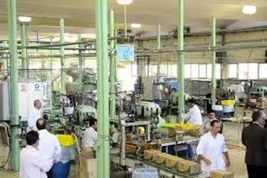 سه ماه حقوق معوقه کارگران داروگر تهران/ مسئولان ورود کنند