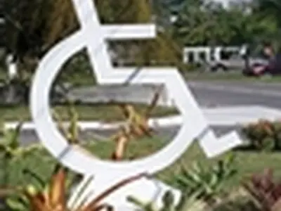 معلولان معترض دوشنبه به مجلس بازمی‌گردند